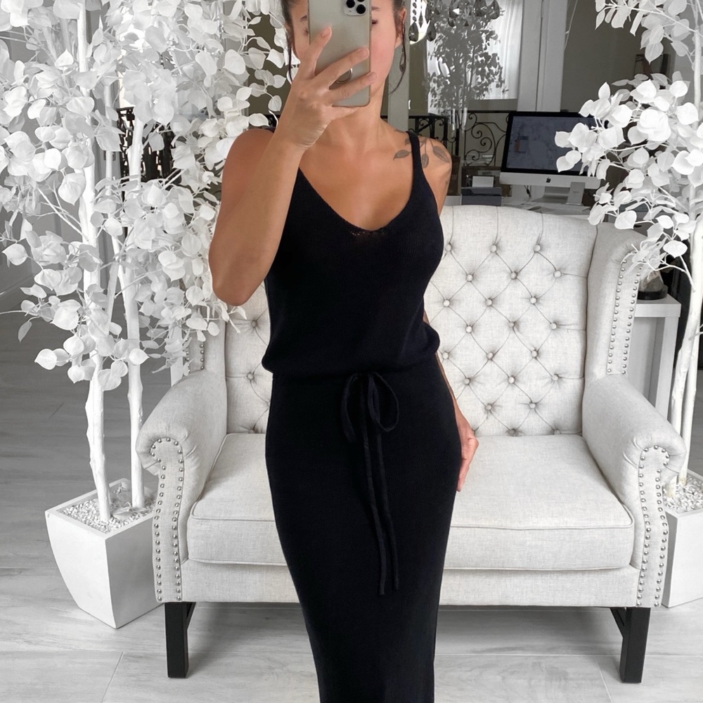 🆕NEWPORT— in Black